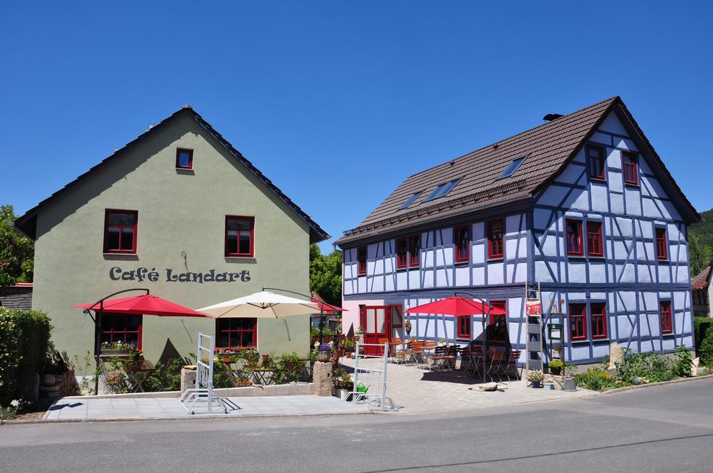 Cafe Landart Im Thueringer Finistere Apartment Plaue  Phòng bức ảnh