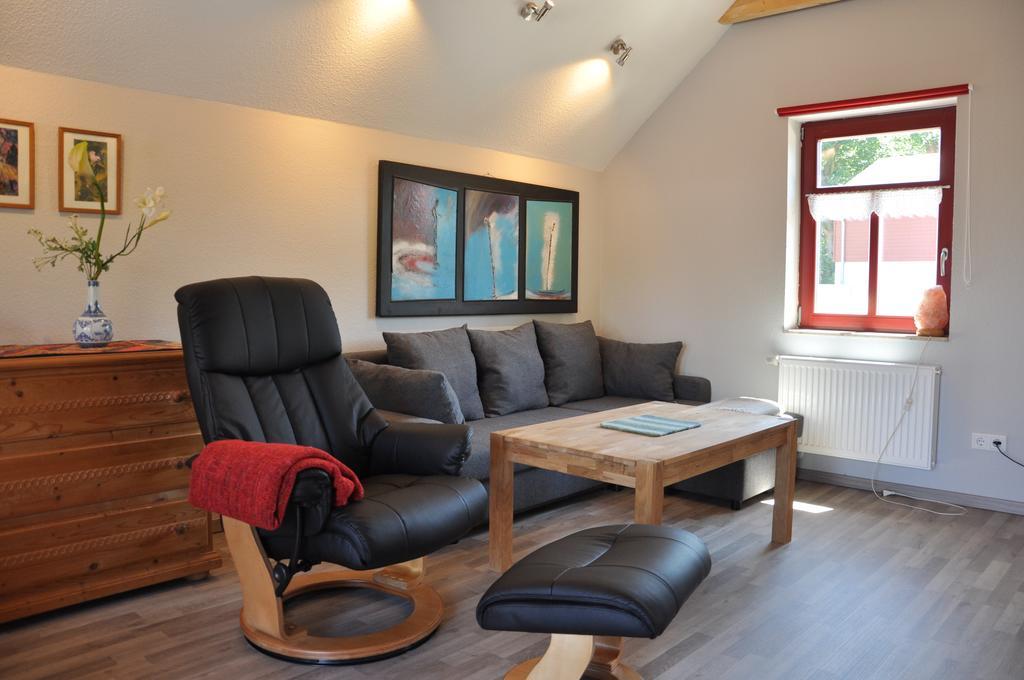 Cafe Landart Im Thueringer Finistere Apartment Plaue  Phòng bức ảnh
