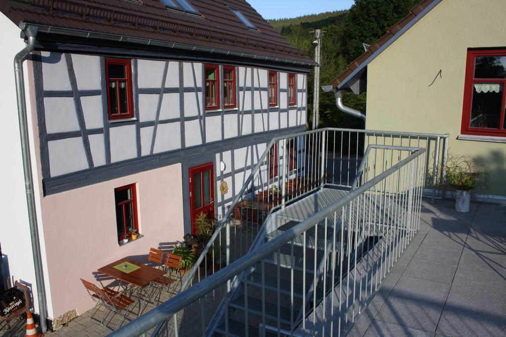Cafe Landart Im Thueringer Finistere Apartment Plaue  Phòng bức ảnh