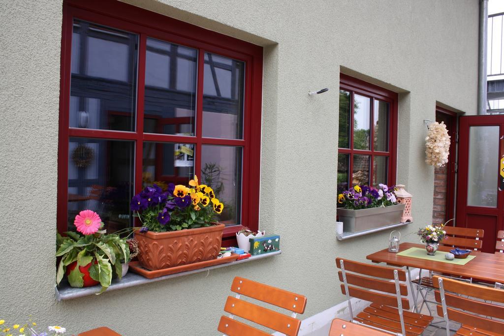 Cafe Landart Im Thueringer Finistere Apartment Plaue  Ngoại thất bức ảnh